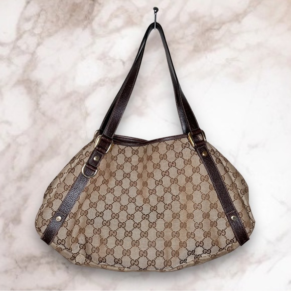 ❌SOLD❌GUCCI GG Canvas Abbey Shoulder Bag - Picture 2 of 16